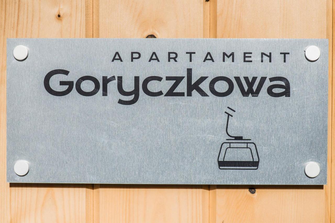 Apartment Kuznice 13 *